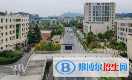 浙江2023年中專學(xué)校讀出來(lái)是什么文憑