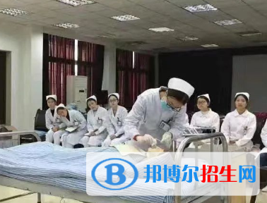 杭州2023年女孩子中專學什么專業(yè)好找工作