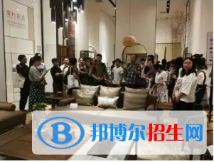 杭州2023年女孩子適合學(xué)的中專(zhuān)專(zhuān)業(yè)