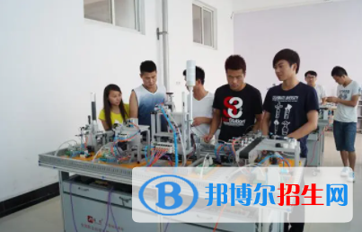 浙江2023年男孩子讀中專學什么好