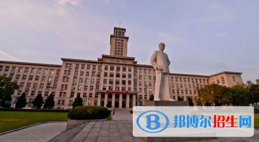 中國大學(xué)精算學(xué)專業(yè)排名(2022應(yīng)用型)