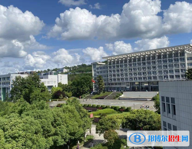 重慶單招醫(yī)學(xué)生物技術(shù)專(zhuān)業(yè)2023年有哪些學(xué)校