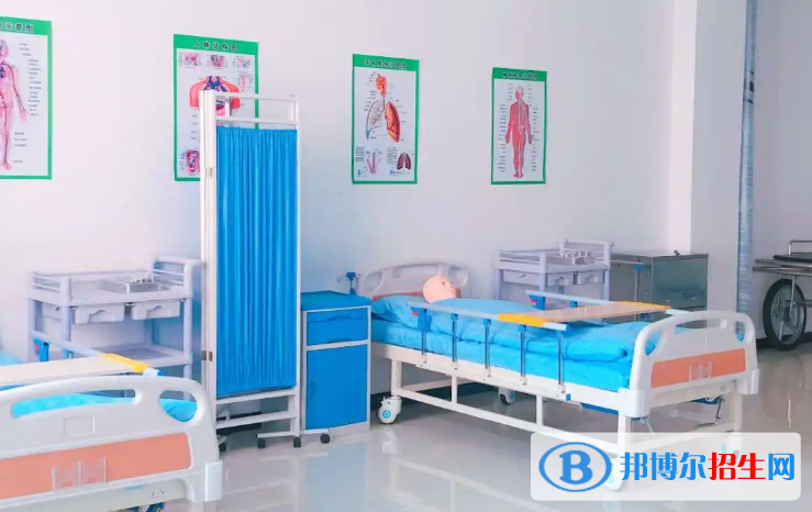 重慶2023年初中畢業(yè)女生上什么中專學(xué)校好
