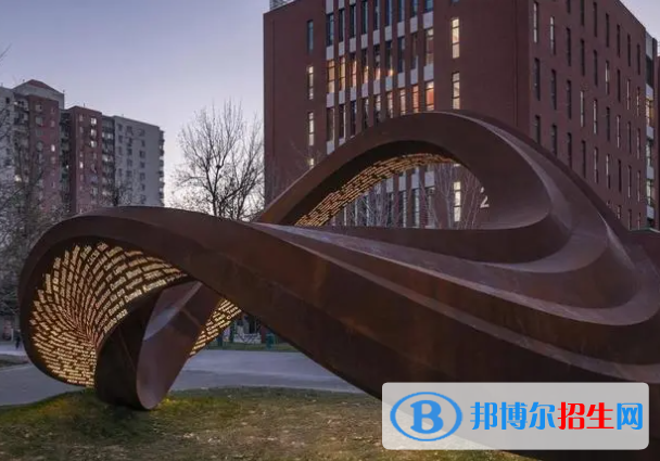 中國(guó)大學(xué)皮金語專業(yè)排名（2022研究型）