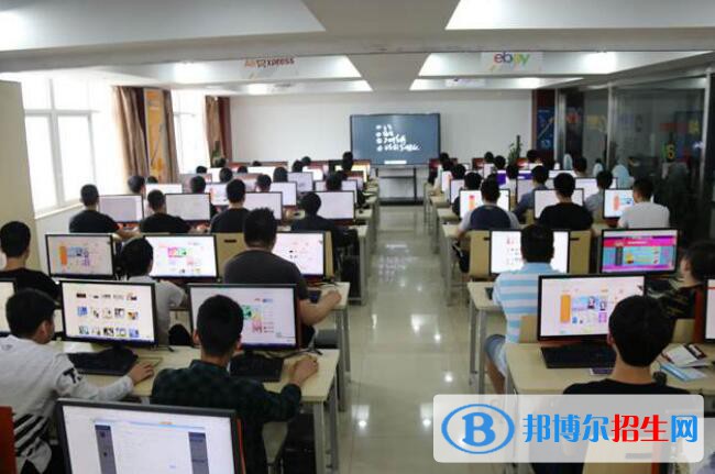 蘭州2023年計算機學(xué)校就業(yè)形勢怎么樣