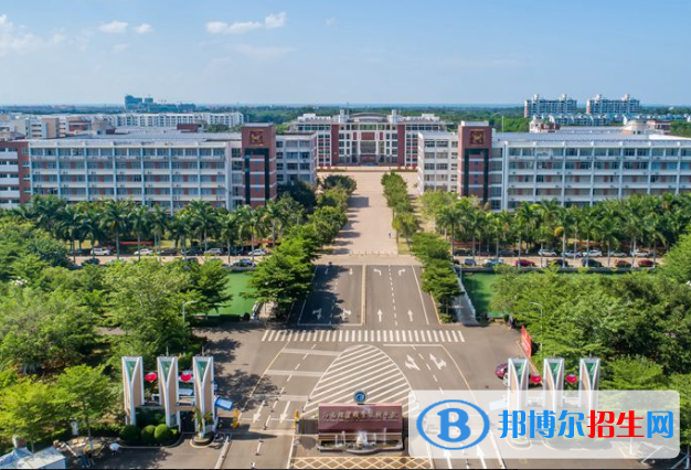 2022海口市高職院校排名(校友會(huì))