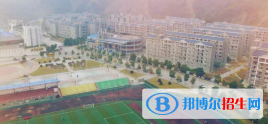 吉首大學(xué)張家界學(xué)院是不是雙一流大學(xué)嗎？