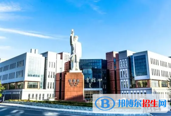 大連財(cái)經(jīng)學(xué)院是不是雙一流大學(xué)？