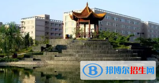 許昌學(xué)院是不是雙一流大學(xué)？