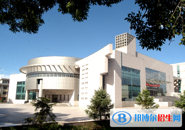 新疆大學排名2022最新：新疆自治區(qū)完整排名一覽（軟科+校友會）