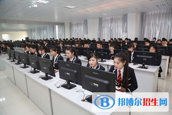 四川2023年適合女生的計算機學校專業(yè)
