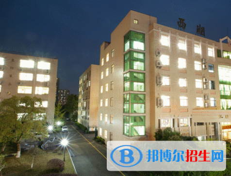 杭州2023年中專屬于高中嗎