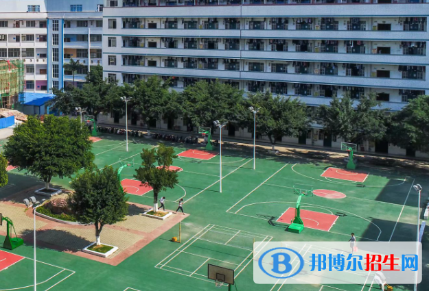  廣西建筑材料工業(yè)技工學(xué)校2023年招生簡章
