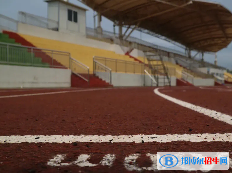 廣西建筑材料工業(yè)技工學校2023年地址在哪里