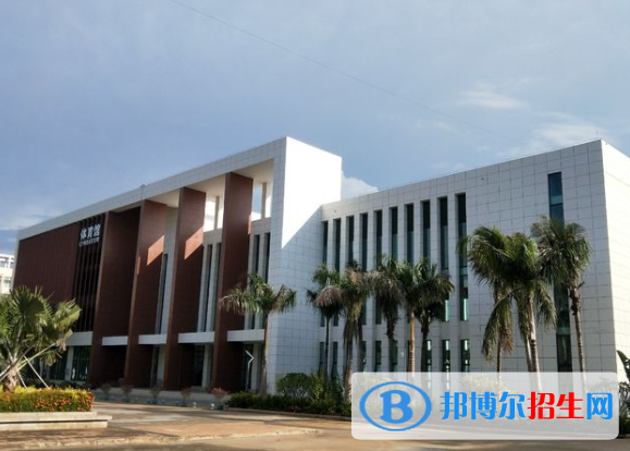 洋浦中學(xué)2023年招生代碼