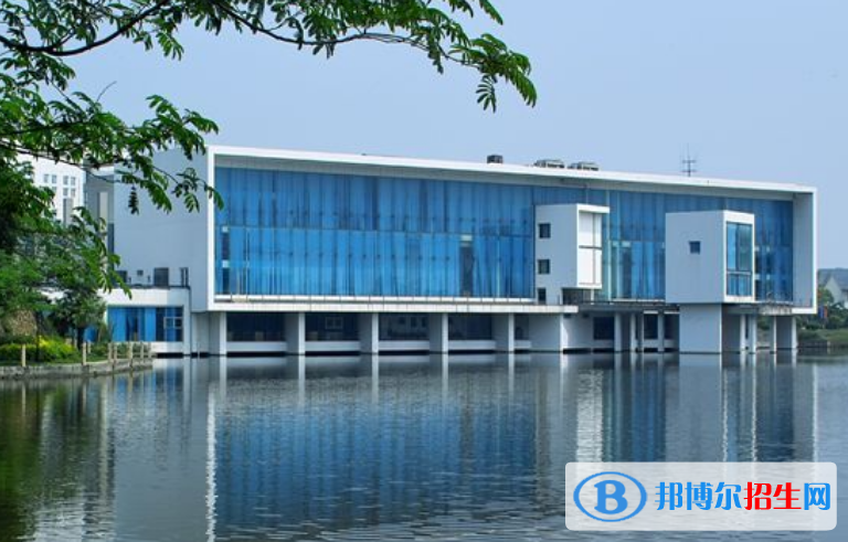 蘇州城市學(xué)院是幾本？是985和211嗎？