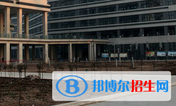 2023年咸陽(yáng)中鐵工程職業(yè)技術(shù)學(xué)校學(xué)費(fèi)、收費(fèi)多少