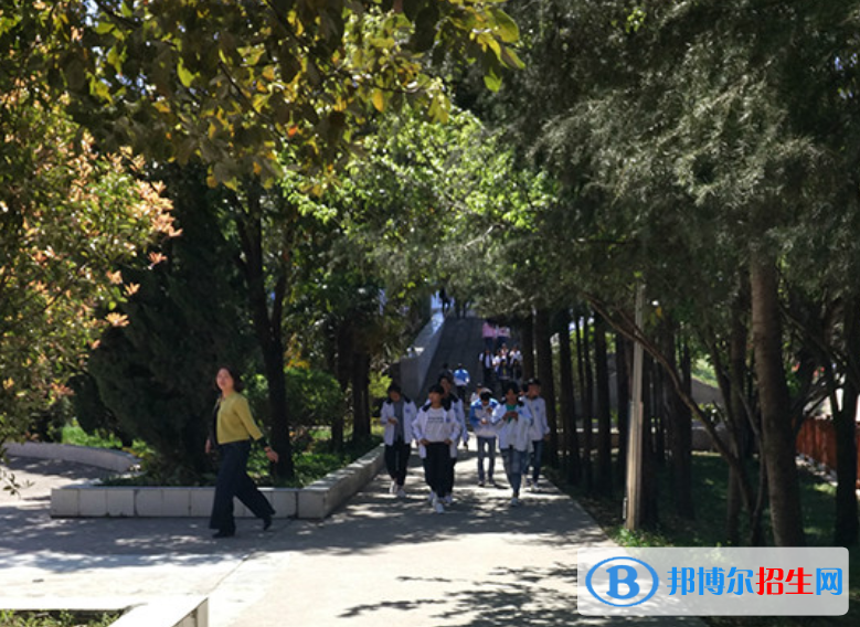 2023年盤縣職業(yè)技術(shù)學(xué)校報名條件、招生要求、招生對象