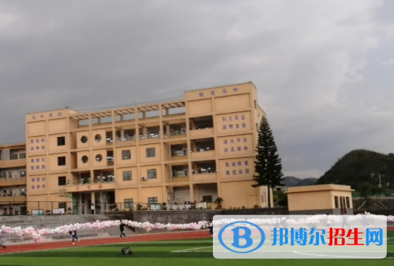 2023年興義市中等職業(yè)學(xué)校招生辦聯(lián)系電話