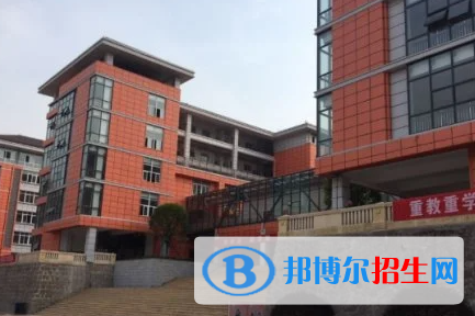 達(dá)州技師學(xué)院地址在哪里，哪個(gè)地區(qū)，哪個(gè)城市?