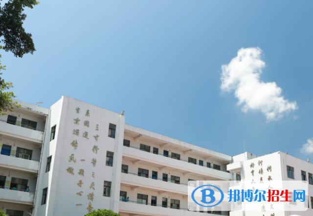 2023萬寧市大同中學(xué)招生計劃 招生人數(shù)是多少(附要求、條件、對象)
