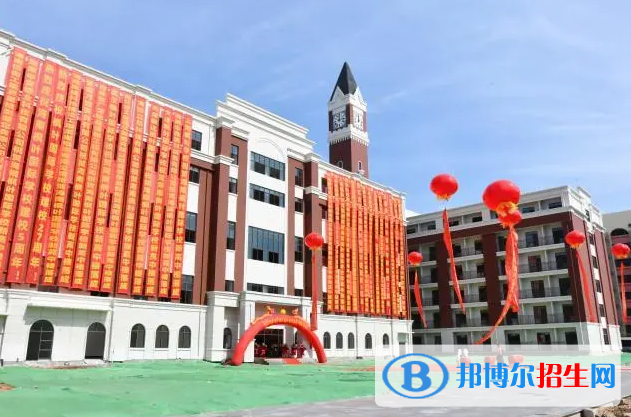 2023海南楓葉國(guó)際學(xué)校招生計(jì)劃 招生人數(shù)是多少(附要求、條件、對(duì)象)