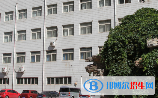 北京科技高級技術學校地址在哪里，哪個地區(qū)，哪個城市?