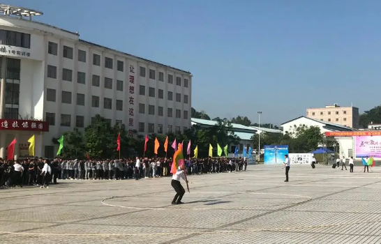 2023賓陽縣職業(yè)技術學校多少錢 賓陽縣職業(yè)技術學校各專業(yè)學費收費標準