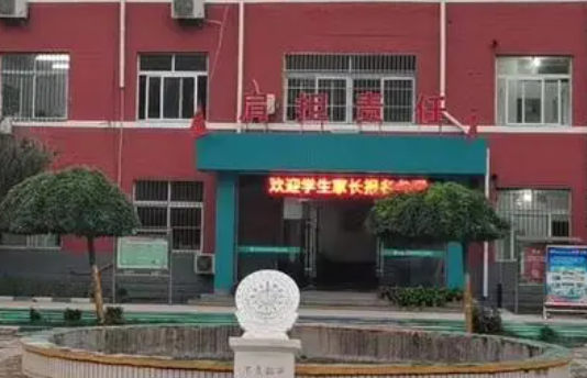 2024河北公辦新能源汽車(chē)學(xué)校有哪些 河北公辦新能源汽車(chē)學(xué)校名單一覽表