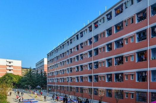 2023樂山排名前八的護理學校名單
