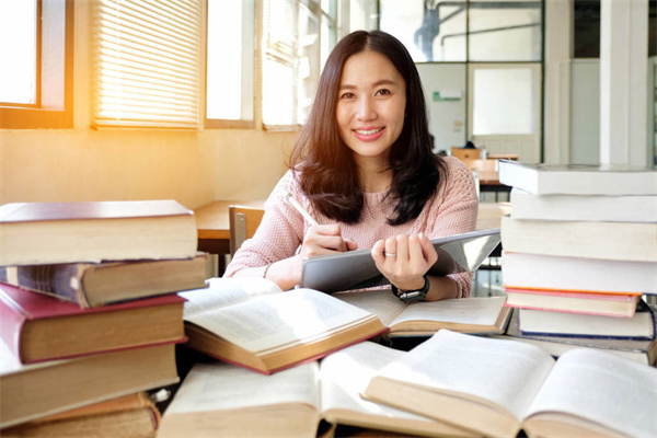 南寧開設(shè)數(shù)控技術(shù)應(yīng)用專業(yè)專業(yè)的職業(yè)學(xué)校名單一覽表