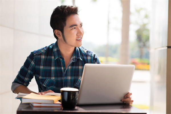 南充外國語中等專業(yè)學校家政服務與管理專業(yè)介紹