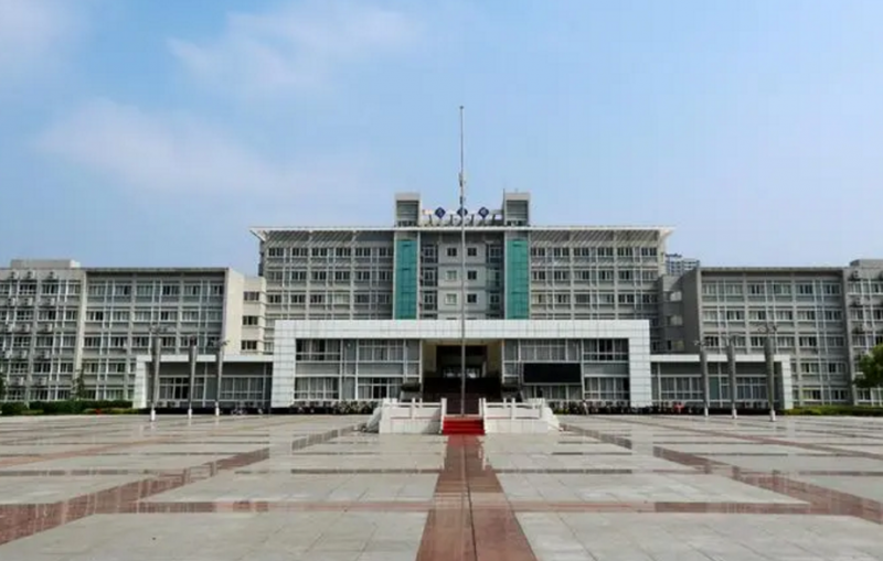安徽2023年中專(zhuān)出來(lái)能不能上大專(zhuān)