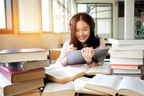 佛山商務英語中專學校排名榜（最新）