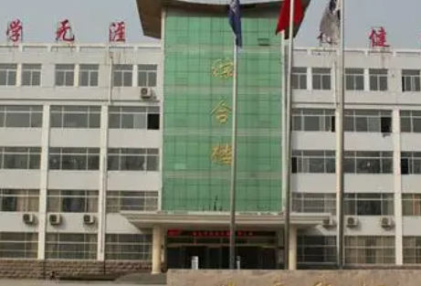 鄄城縣職業(yè)中等專(zhuān)業(yè)學(xué)校地址，乘車(chē)路線(xiàn)