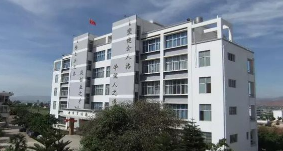 2023大理室內(nèi)設(shè)計(jì)學(xué)校有哪些 大理室內(nèi)設(shè)計(jì)學(xué)校名單一覽表
