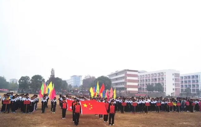 安慶浮山科技工程學校怎么樣、好不好