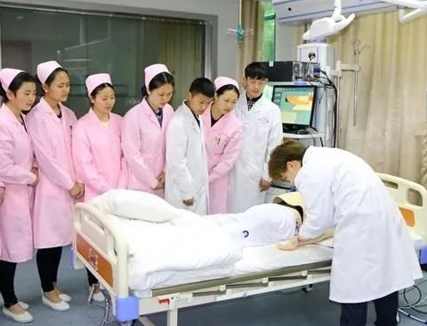 重慶南丁衛(wèi)生職業(yè)學校怎么樣、好不好