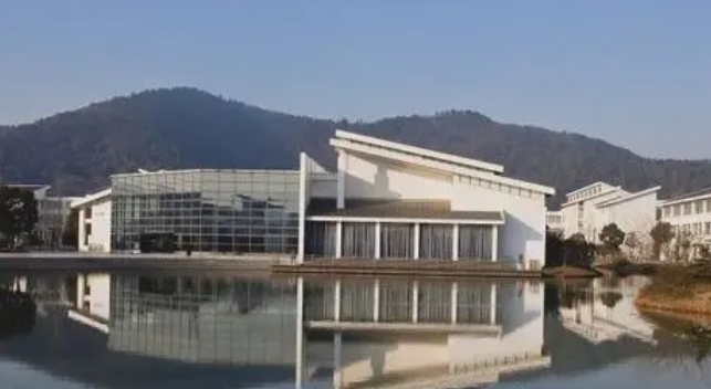 2024蘇州工藝美術(shù)職業(yè)技術(shù)學院專業(yè)排行榜 