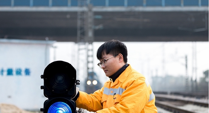 安徽2024年鐵路學(xué)校讀什么專業(yè)好