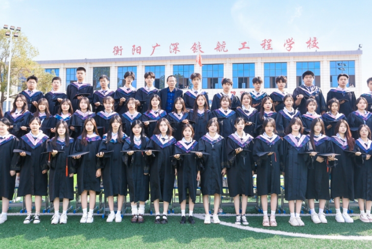 湖南2024年中學(xué)畢業(yè)讀什么鐵路學(xué)校