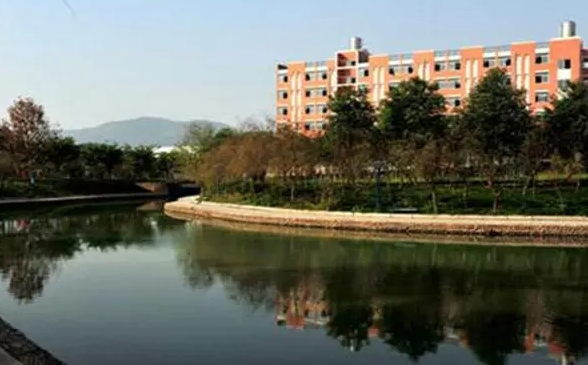 2025重慶童家橋職業(yè)中學(xué)多少錢 重慶童家橋職業(yè)中學(xué)各專業(yè)學(xué)費(fèi)收費(fèi)標(biāo)準(zhǔn)