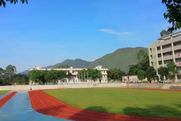 蒲江中學(xué)怎么樣、好不好